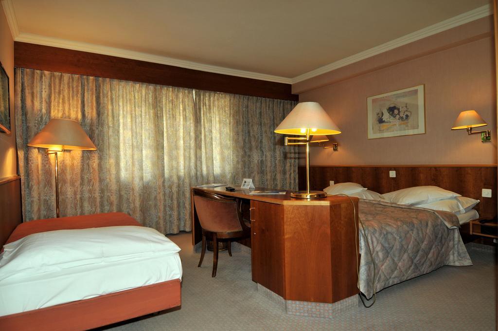 Hotel Forum Martigny Номер фото